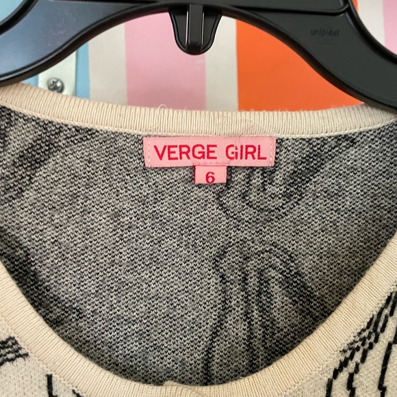 Verge Girl Knit Cardigan - Picture 3 of 3